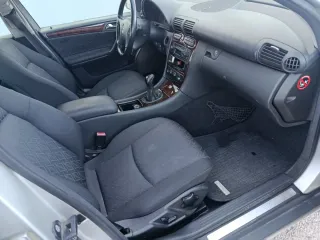 Mercedes c200k único dueño pocos km