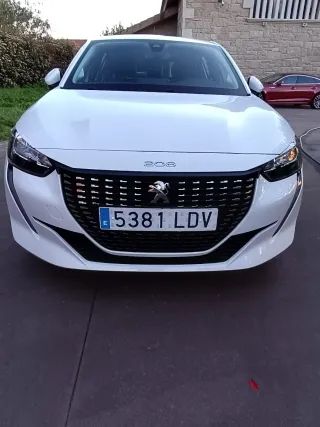 Peugeot 208 2020
