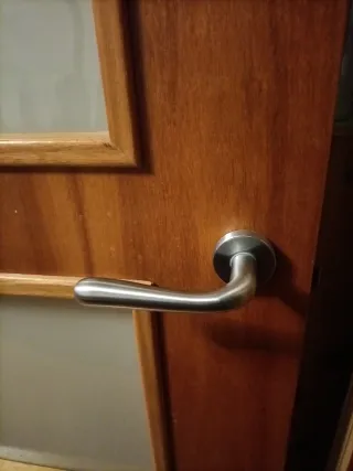 Puerta interior,casa,con crista