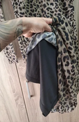 Vestido NUEVO ajustado Mango Animal Print Talla L