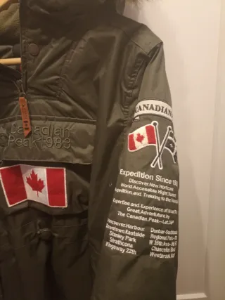 Abrigo Canadian Peak verde