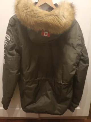 Abrigo Canadian Peak verde