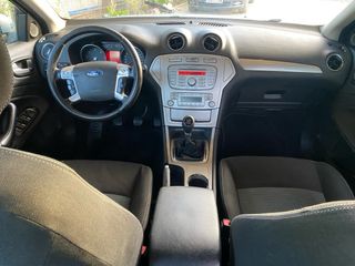 Ford Mondeo diesel tranferido en el precio