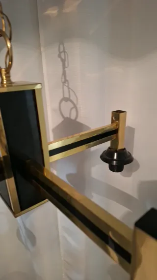 Lámpara vintage metal dorada y negra