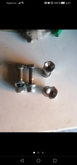 Tornillos suspensión y tapas Montesa 360