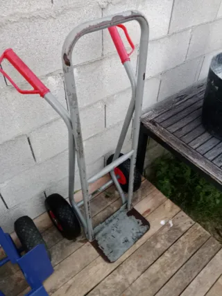 Carretilla de mano con ruedas