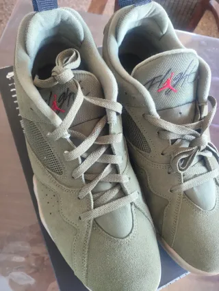 Zapatillas Jordan Verde Militar