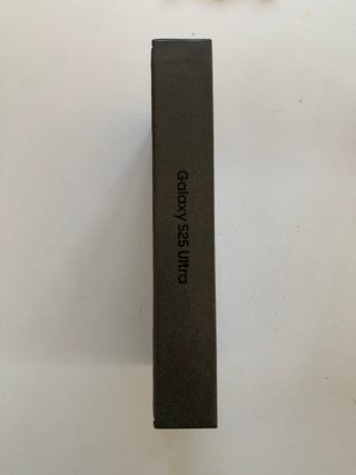 Samsung Galaxy S25 Ultra. Nuevo, sin estrenar