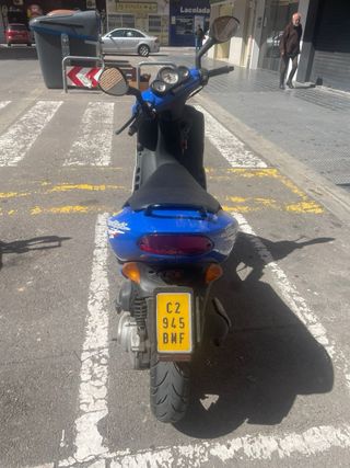 Moto Peugeot Speedfight Scooter