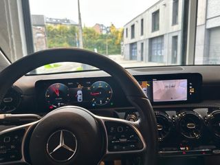 Mercedes-Benz Clase A180 sedan