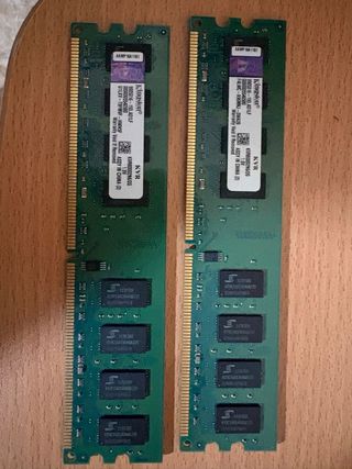 2x Kingston DDR2 2GB PC2-6400U