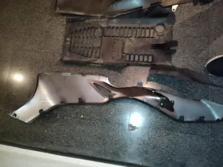 Quillas laterales Suzuki Burgman 400 (07-13)