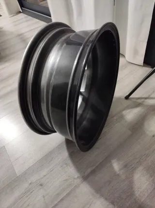 Llanta de aluminio Butzi 17"