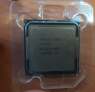 Procesador Intel i7 9700 + Disipador (testeado)