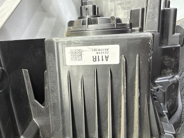 Faro Derecho Kia EV6 2021-2024 Original