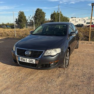 VOLKSWAGEN PASSAT 2.0 TDI ¡ÚNICO PROPIETARIO !