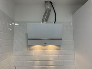 Campana extractora blanca