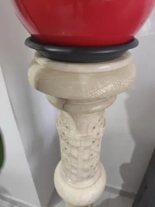 Columna de alabastro beige