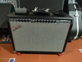 Amplificador Fender Champion 100
