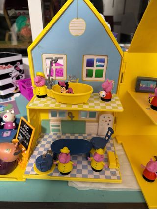 Casa y Colegio Peppa Pig