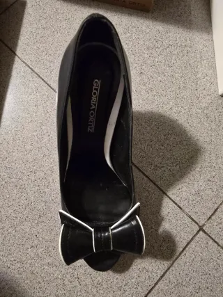 Vestido Negro y Blanco Elastico lo negro