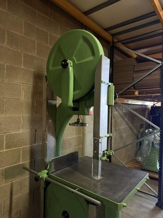 SIERRA DE CINTA VERTICAL G.700 INDUSTRIAL