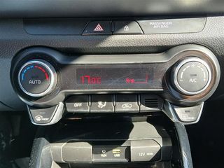 KIA STONIC 1.0 TGDi Business