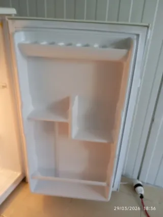 Nevera Schneider Blanca