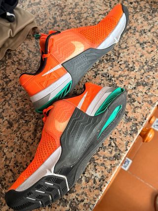 Nike Metcon 7 Naranja Blanco