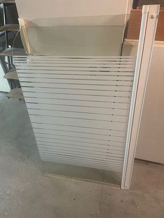 Mampara de ducha de cristal y metal 74,5x0,5x130
