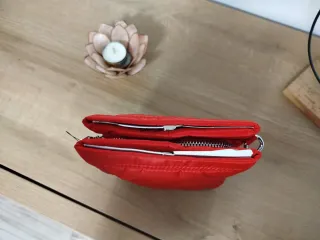 Bolsito Parfois Rojo