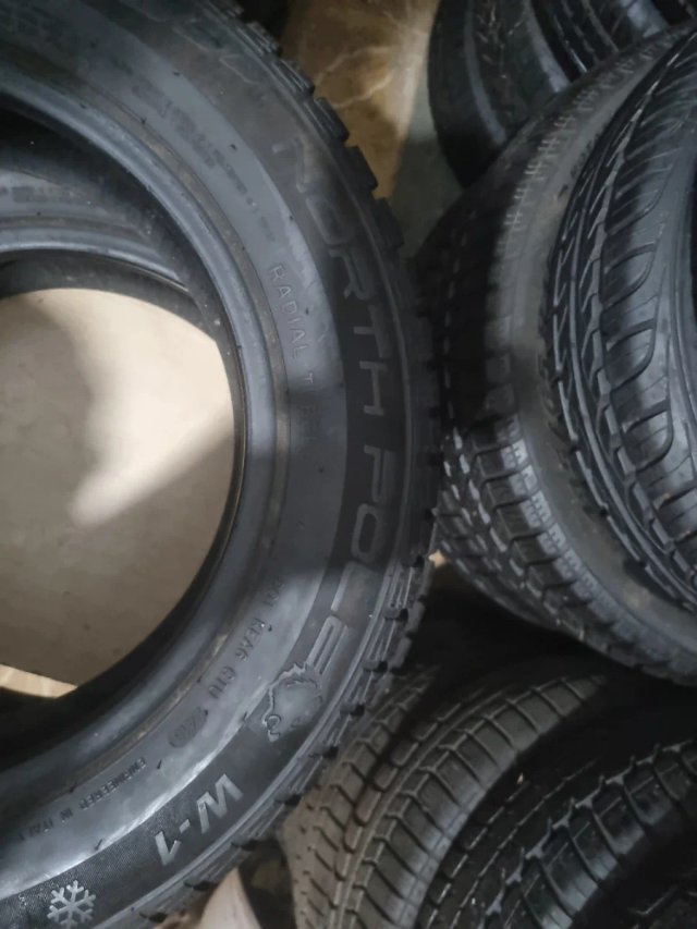 Neumáticos 165/70 R14 81T