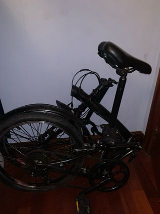 Bicicleta plegable negra