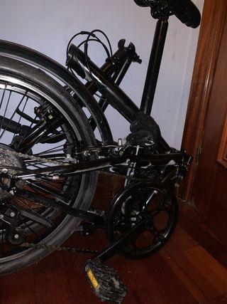 Bicicleta plegable negra