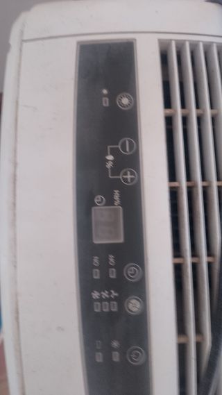 Deshumidificador blanco