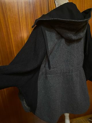 Abrigo capa Bimba y Lola Talla Única