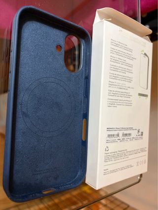 2Fundas iPhone17 Apple original Azul y transparent