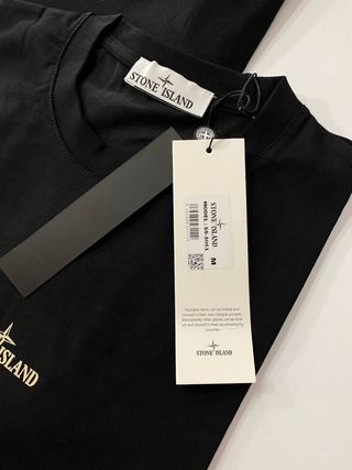 Camiseta Stone Island Negra