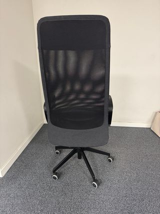 Silla de oficina IKEA MARKUS negra