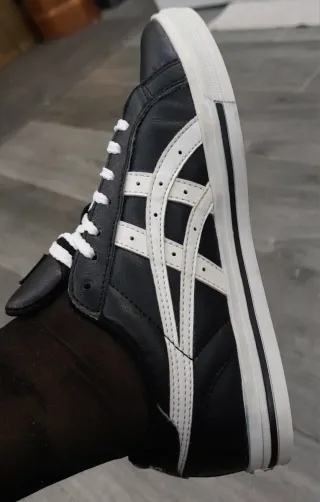 Sneakers Asics N. 37