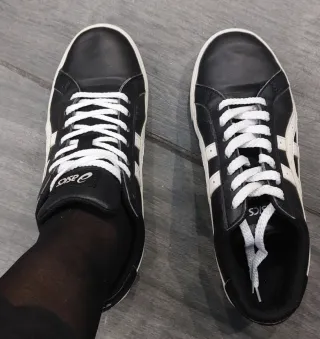 Sneakers Asics N. 37