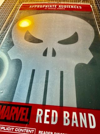 Comic Punisher Red Band #1 Logo Foil Variant