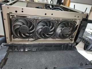 PC Gaming i5-14600KF RX6800XT 32GB DDR5 6000MT/S
