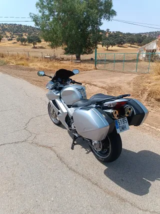 Honda VFR 800 VTEC 2005