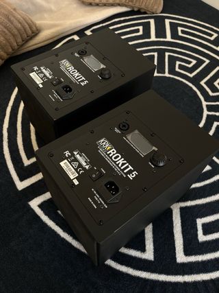 Monitores KRK Rokit 5 G4