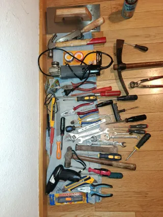 Lote de herramientas varias