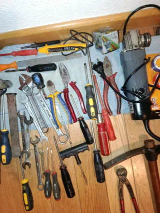 Lote de herramientas varias