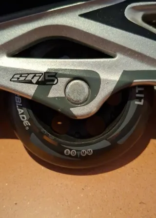 Patines Rollerblade Talla 47. Ruedas 80mm.