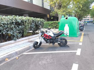 Mitt Pocket 125cc Roja y Blanca