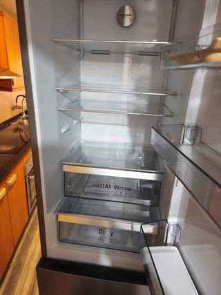 Nevera Grundig combi GKPN 46941 XP